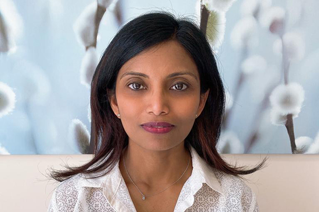 Dr Vasu Siva