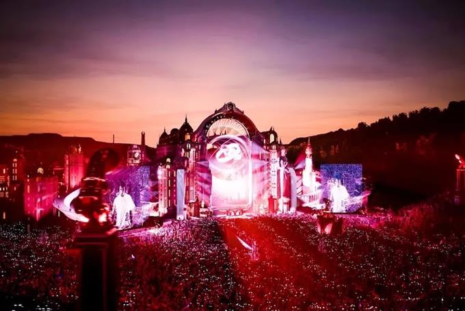 Picture of stage at virtual festival Tomorrowland Around The World