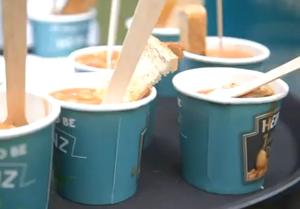 Heinz builds giant 'beanzstalk' in Soho Square