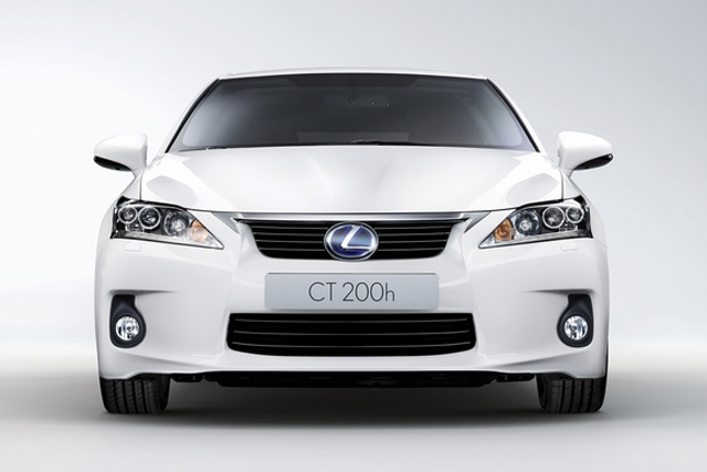 Lexus: launches CT 200H model at Harrods