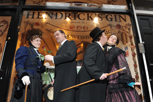 Hendrick's creates Valentine's clinc pop-up
