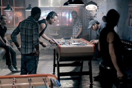 Nokia N8 viral: table football theme