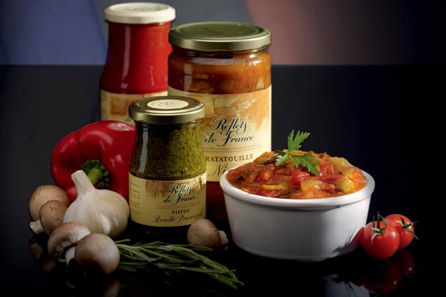 Ocado: promoting French food range with outdoor campaign