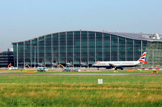 BAA to end airport advertising contract with JCDecaux