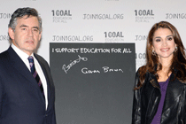 Gordon Brown joins football greats at 1Goal launch: pics