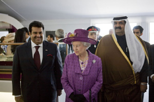 The Queen with the Ruler of Qatar (right) images courtesy of WRG