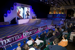 Cycle 09 increases visitor numbers