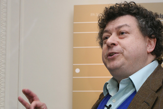 Marketing budgets drop 5.4% ahead of uncertain 2011