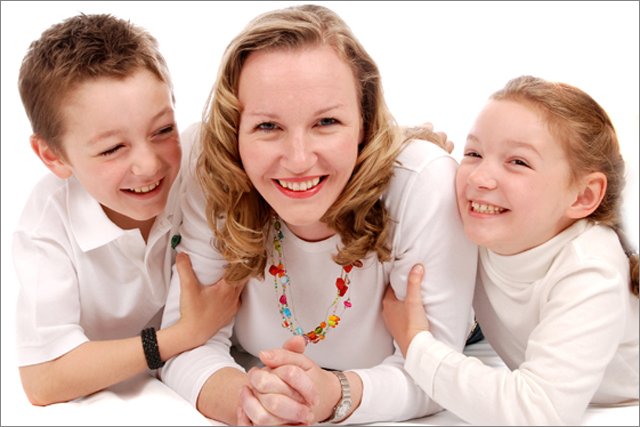 Innovitive Vitamins: founder Dawn Reid with her children