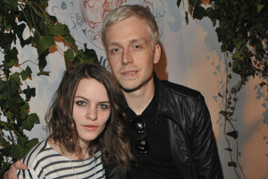 Vauxhall Ice Skate: celebrity pics