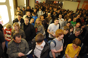 Gadget show launches to sold-out audience: gallery