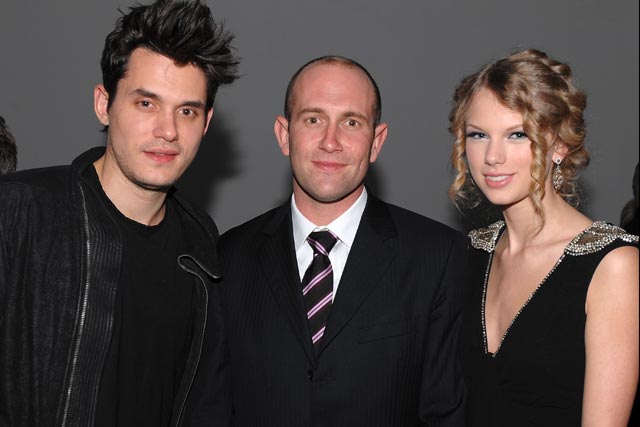 Vevo: chief executive Rio Caraeff, centre, with John Mayer and Taylor Swift