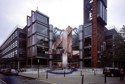 Channel 4: Staples is to sponsor new business programmes