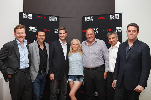 Ellie Goulding: surrounded by Mindshare and Vevo types