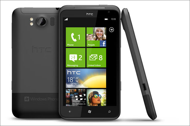 HTC: readies Titan launch