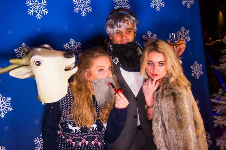 As part of the entertainment on the night The Flash Pack provided a festive GIF photobooth