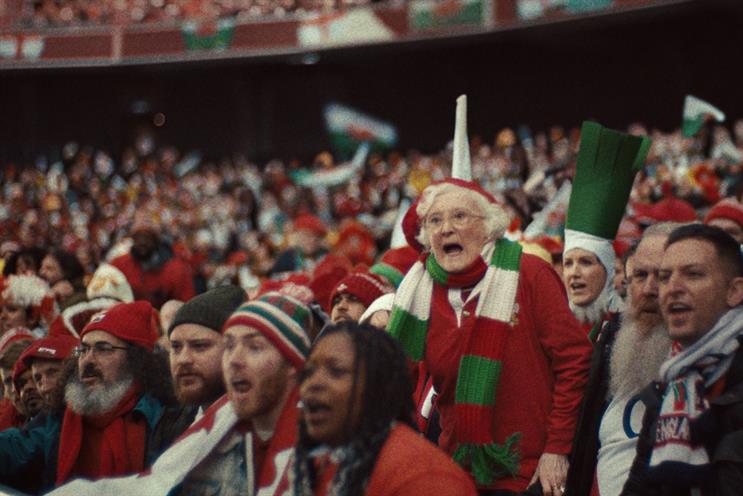 Guinness rugby ad features emotional Welsh pair honouring late mum