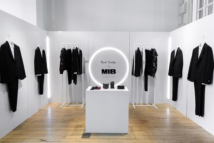 Paul Smith recreates Men in Black suit room