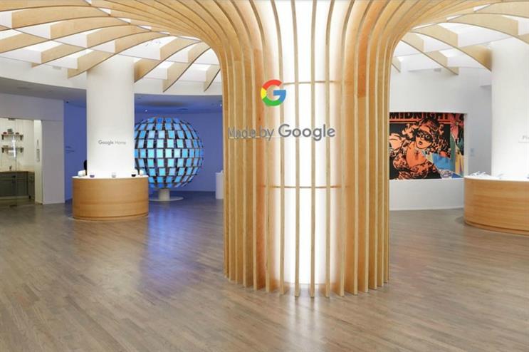 Google pop-up: giving out jumpers for Pixel phones