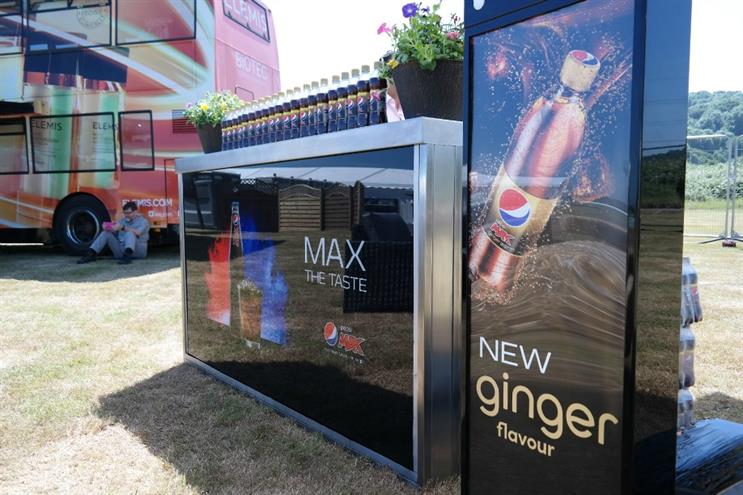 Pepsi stages photo-themed sampling activity