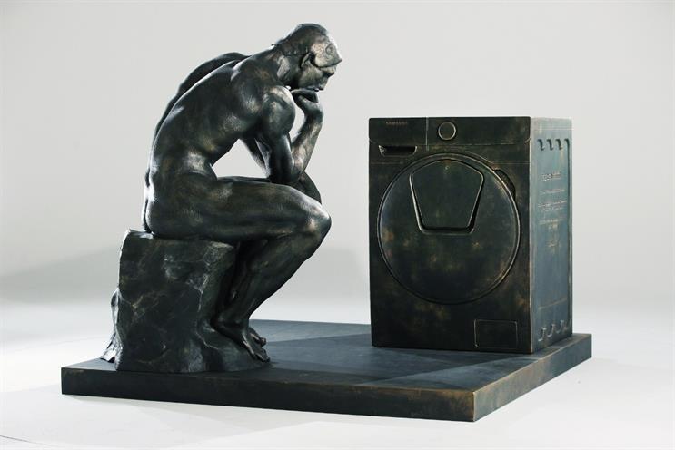 Samsung gives iconic sculptures domestic makeover