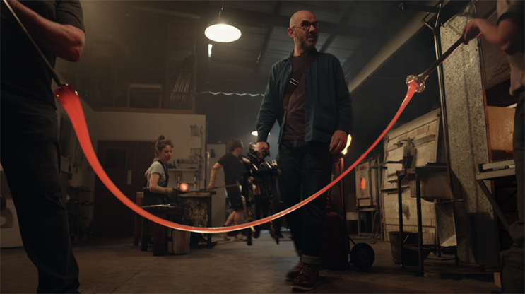 BT: spot follows the owner of a glass-blowing studio narrowly avoiding a series of calamities