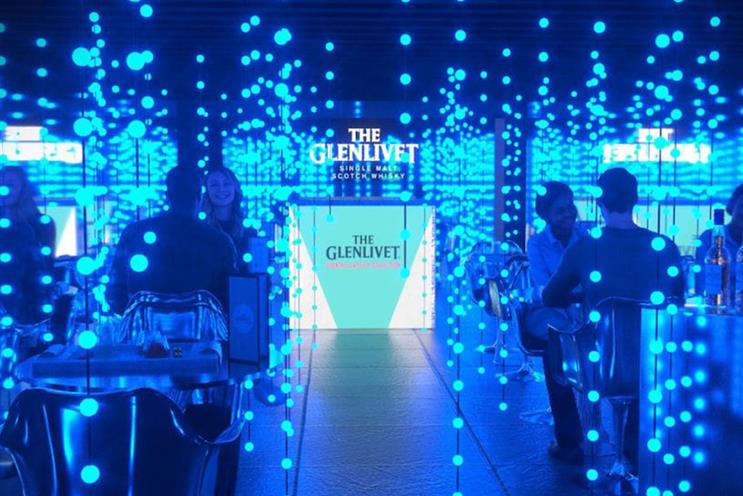 The Glenlivet: experience features an infinity mirror room