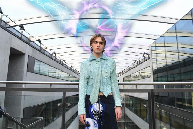 Three delivers 5G mixed-reality catwalk at London Fashion Week