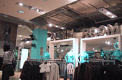 Topshop launches Facebook application