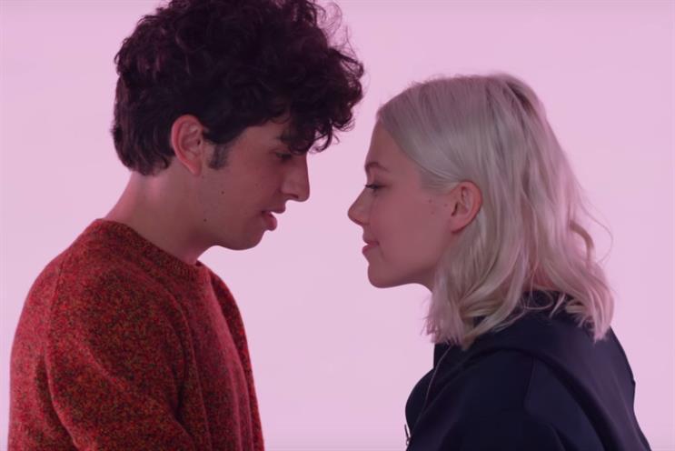 Apple: the 'Kiss' spot doesn't make sense