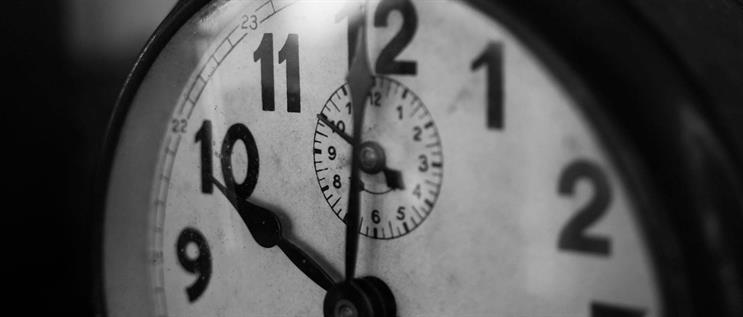 Marketers should wait 30 days before trying to make a mark