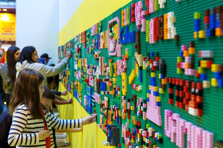 Lego Saatchi Gallery installation to feature Star Wars, Christmas and graffiti
