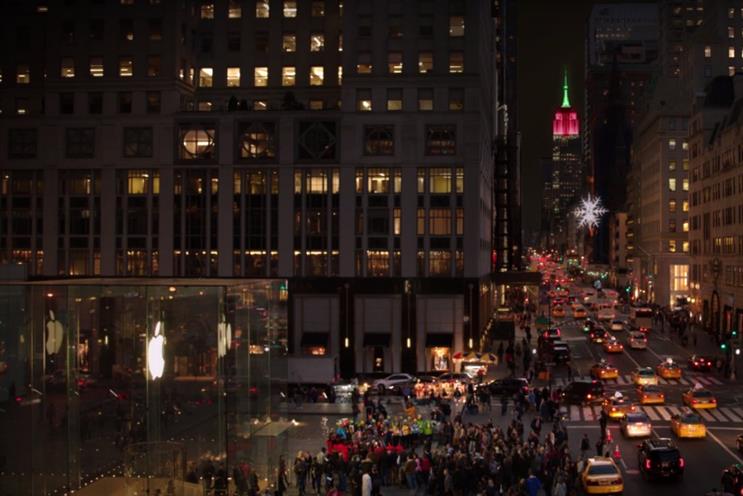 Microsoft's Christmas ad: Yes, that is a prominent Apple logo you can see there