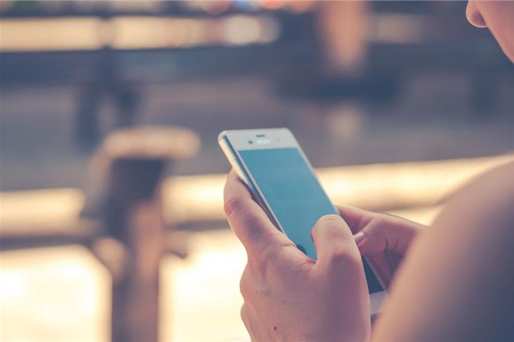 Mobile: almost one in four pounds spent on mobile