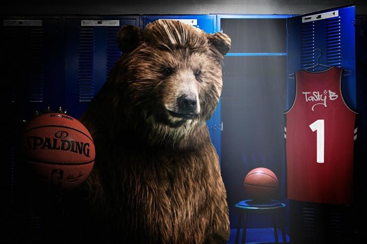 Müller Rice's brand ambassador - Tasty B - will appear at the NBA Global Games London 2017 at The O2