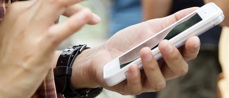 How the smartphone killed conversation