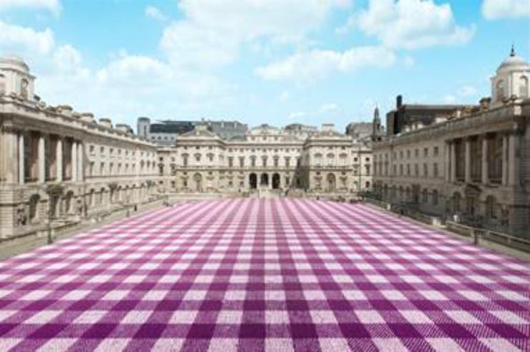 Somerset House and Mercure Hotels: picnic-themed event