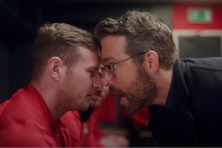 1Password: spot features Ryan Reynolds