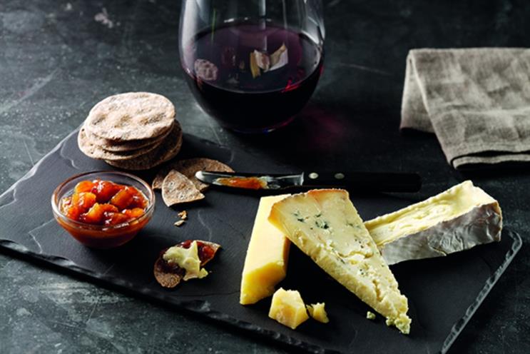 Starbucks: to offer wine and beer at selected coffee shops