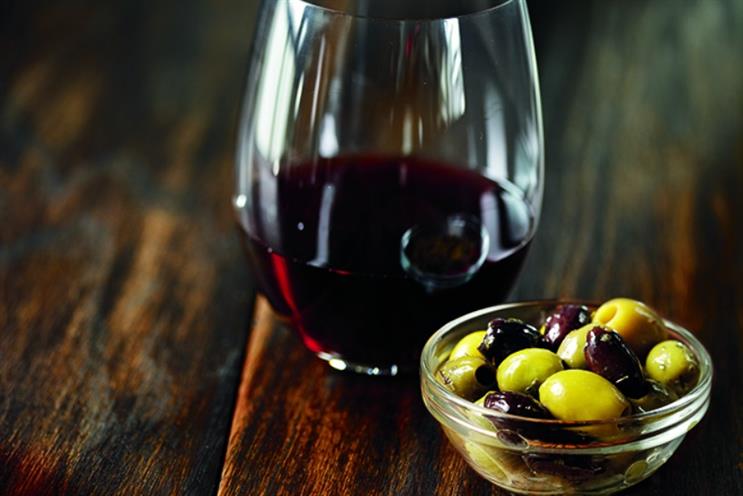 Starbucks to start selling wine as part of its new evening menu