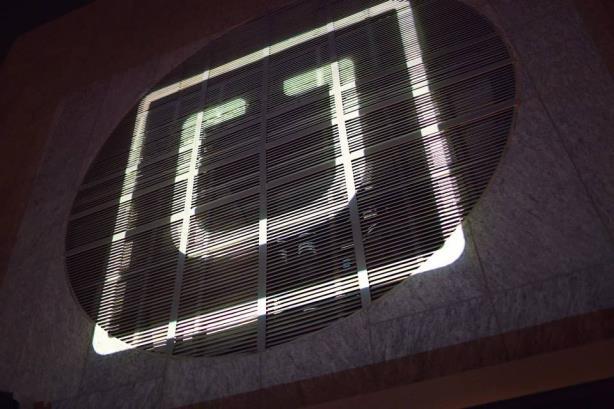 Uber should meet with TfL, Khan says after company's apology