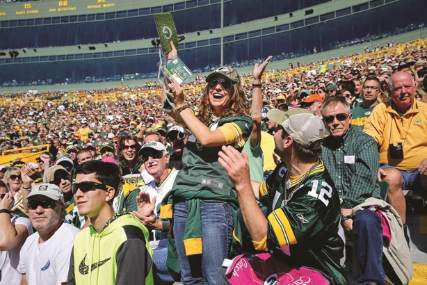 Associated Bank's Touchdown Central scores big with Green Bay Packers fans