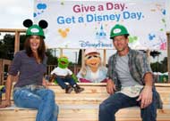 Disney Parks promotes volunteering in 2010 marketing campaign