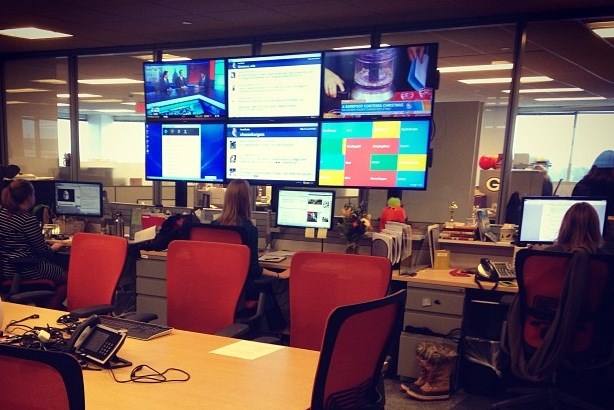 A dairy industry newsroom. Image by David Armano / Flickr; used under the Creative Commons Attribution 2.0 Generic license. Cropped from original.