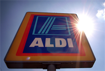 Shoppers ditch 'big four' supermarkets for Aldi and Lidl