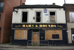 Why have 10 000 pubs closed in eight years