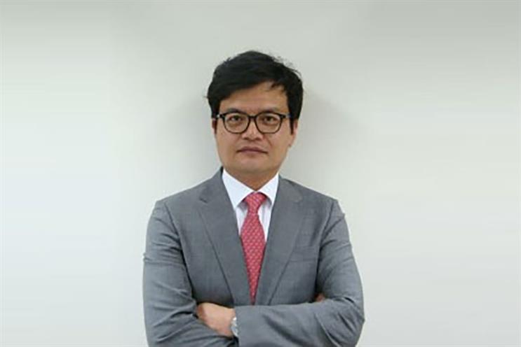 Junghwan Kim.