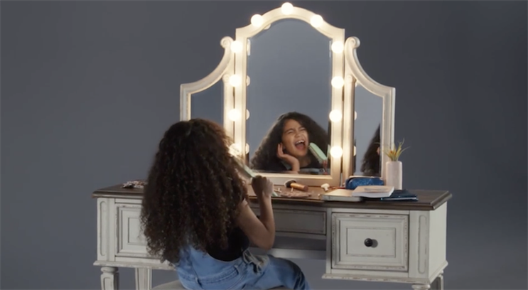 OshKosh B’gosh evokes childhood dreams in back to school campaign