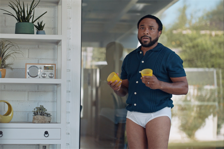 Confusion replaces ‘hanger’ in a new spot for Snickers