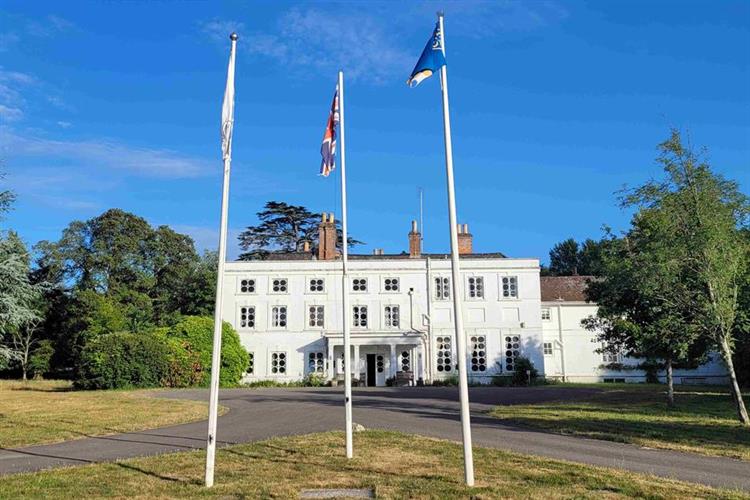 Girlguiding to sell activity centre to campaign group despite initially